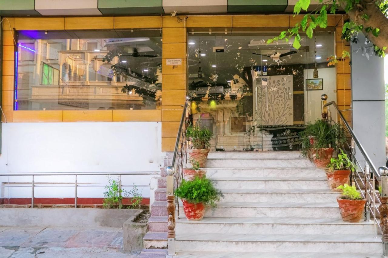 אגרה Blue Rose International, Family Hotel מראה חיצוני תמונה